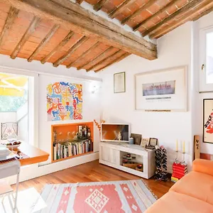  Apartment Piazza Dei Cavalieri Orange Attic Italy